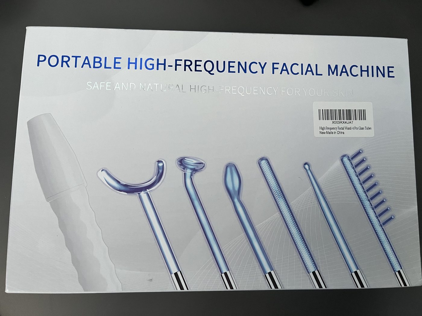 Retail box for a portable high-frequency facial machine